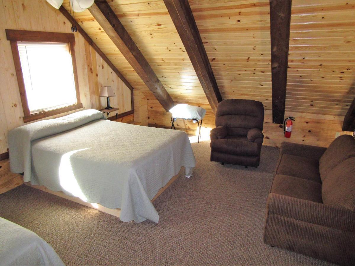 Freedom Ridge Cabins Hill City Ngoại thất bức ảnh